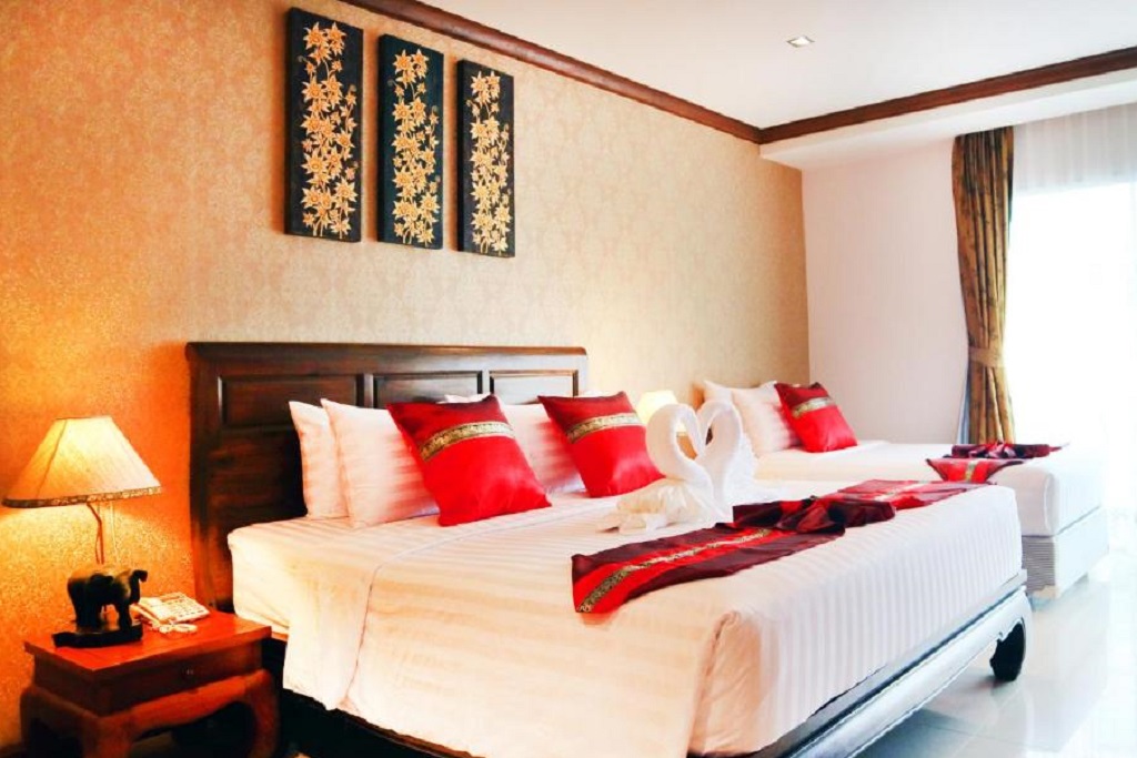 Aiyaree Place Hotel